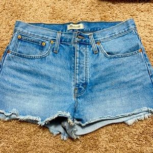 Madewell high rise Jean shorts